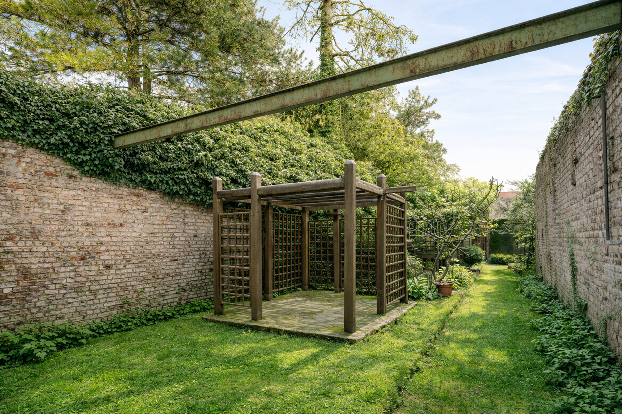 Grote karakterwoning met 5 slaapkamers en dakappartement. - foto 4