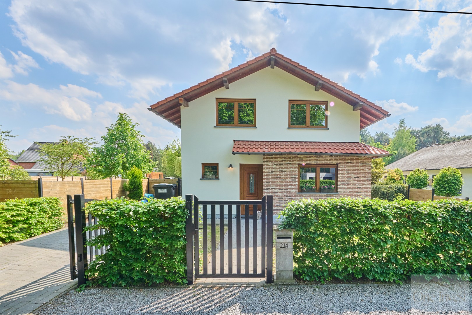 Exclusieve villa met zorgwoning én bouwgrond op toplocatie in Balen - foto 3