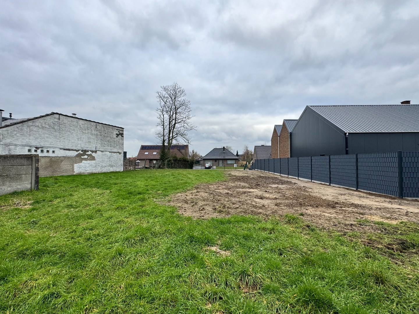 Bouwgrond voor alleenstaande woning op 870m² - foto 1
