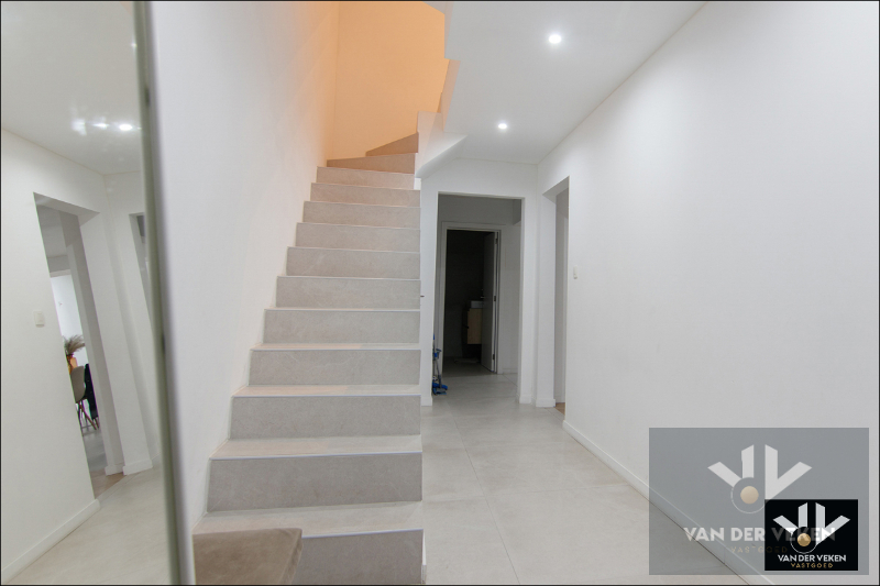 House for sale in Hasselt with 4 bedrooms - photo 3