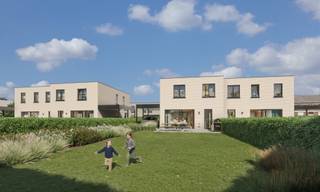 <ul>
	<li>Moderne stijl</li>
	<li>3 tot 4 slaapkamers</li>
	<li>Afwerking naar keuze</li>
	<li>6% BTW</li>
</ul>
<br />OMGEVING<br />Deze woningen bevinden zich in Uitbergen te Berlare, in een landelijk en groen gedeelte van de gemeente. De omgeving wordt gekenmerkt door rust, open ruimte en een aangenaam woonklimaat, met verschillende groenzones en natuur- en groenreservaten in de directe omgeving.<br /><br />INDELING<br />Deze woningen werden ontworpen met het oog op ruimte, licht en optimaal wooncomfort. Op het gelijkvloers word je verwelkomd in de inkomhal met gastentoilet. Verder kom je in de gezellige, lichtrijke leefruimte met open keuken, dé plek waar koken, ontspannen en samen zijn moeiteloos in elkaar overvloeien. Aansluitend zorgt de praktische berging voor extra opbergruimte en dagelijks gemak.<br /><br />Op de verdieping bevinden zich 3 of 4 volwaardige slaapkamers, ideaal voor gezinnen, thuiswerk of hobbyruimte. De verdieping wordt vervolledigd met een stijlvolle badkamer en een apart toilet, zodat comfort en functionaliteit perfect gecombineerd worden.<br /><br />E-PEIL 30<br />De woningen zijn uitgerust met vloerverwarming op zowel het gelijkvloers als de eerste verdieping, aangestuurd door een energiezuinige warmtepomp. Het ventilatiesysteem C en de zonnepanelen zorgen ervoor dat het E-peil van 30 wordt behaald, wat bijdraagt aan een energiezuinige en milieuvriendelijke woonomgeving.<br /><br />Wil je jouw toekomstige woning ontdekken? Bel ons op 09 394 67 95 of mail naar info@potrell.be voor meer info of een afspraak!<br /><br />WONING OP MAAT | JOUW WONING, JOUW STIJL<br />Maak van deze woning jouw droomhuis op maat! Voeg je eigen smaak en persoonlijkheid toe en kies zelf de keuken, vloer en badkamer van jouw instapklare woning. Een eigen stek op maat van jouw wensen en stijl. Jij kiest, Potrell voert uit. Zo makkelijk is het!