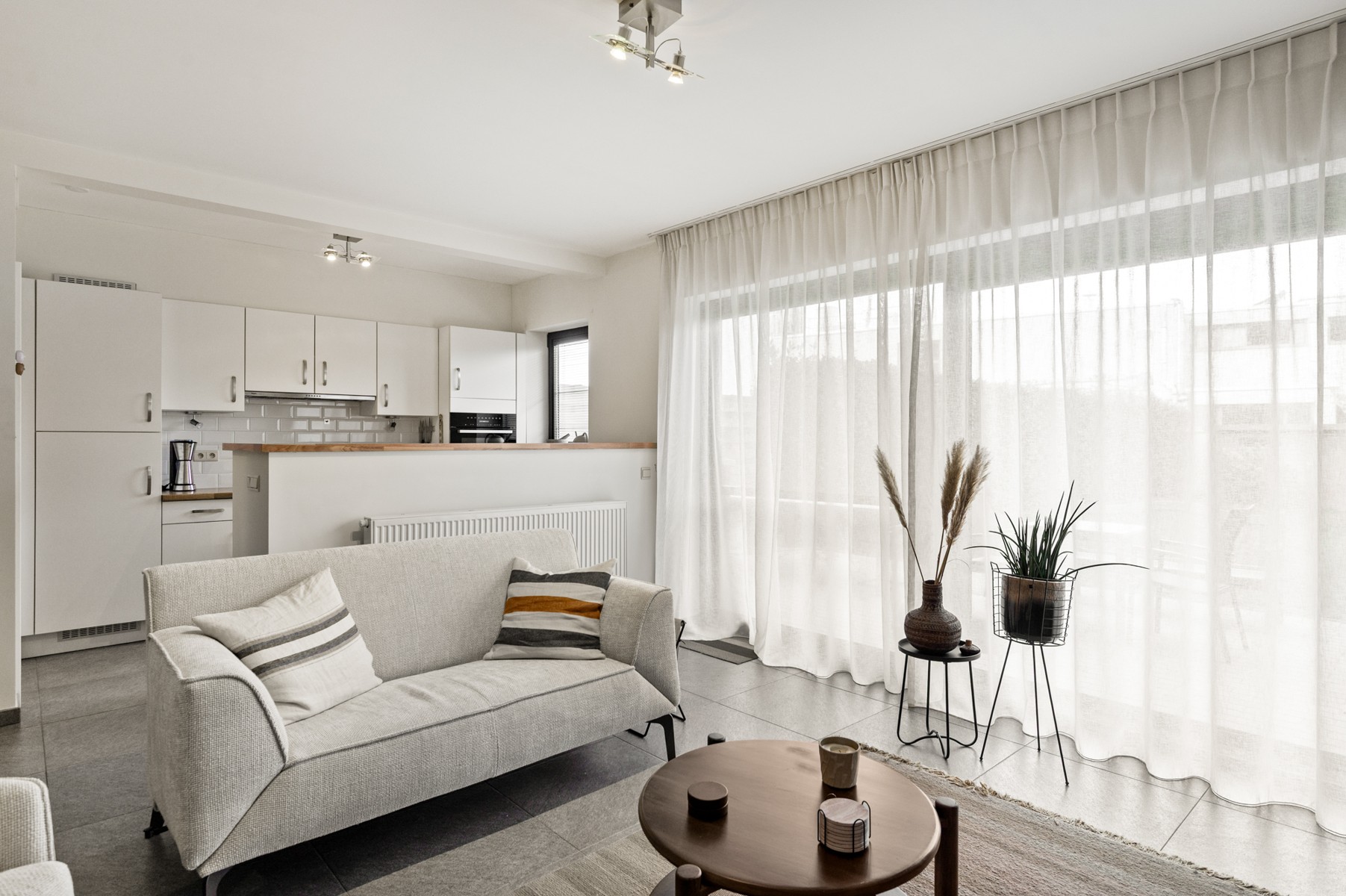 Gelijkvloers appartement met tuin en staanplaats - foto 5