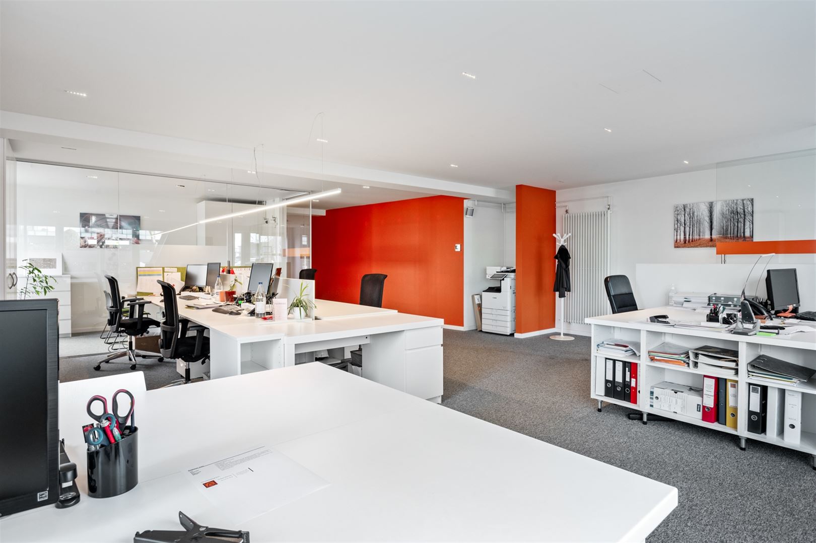 Instapklaar kantoor langs bruisende Lambrechtshoekenlaan. - foto 4