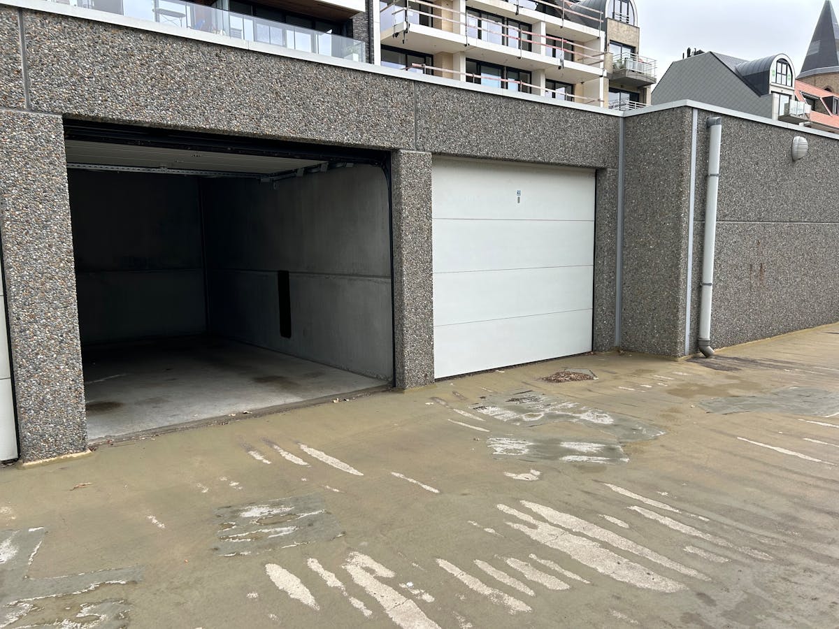 Garage te koop te centrum Middelkerke! - foto 4