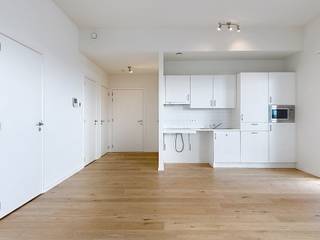 Dit lichtrijk hoek appartement met groot terras is gelegen in De Parktoren. Gerealiseerd door BESIX; een weldoordachte creatie die werd bekroond...