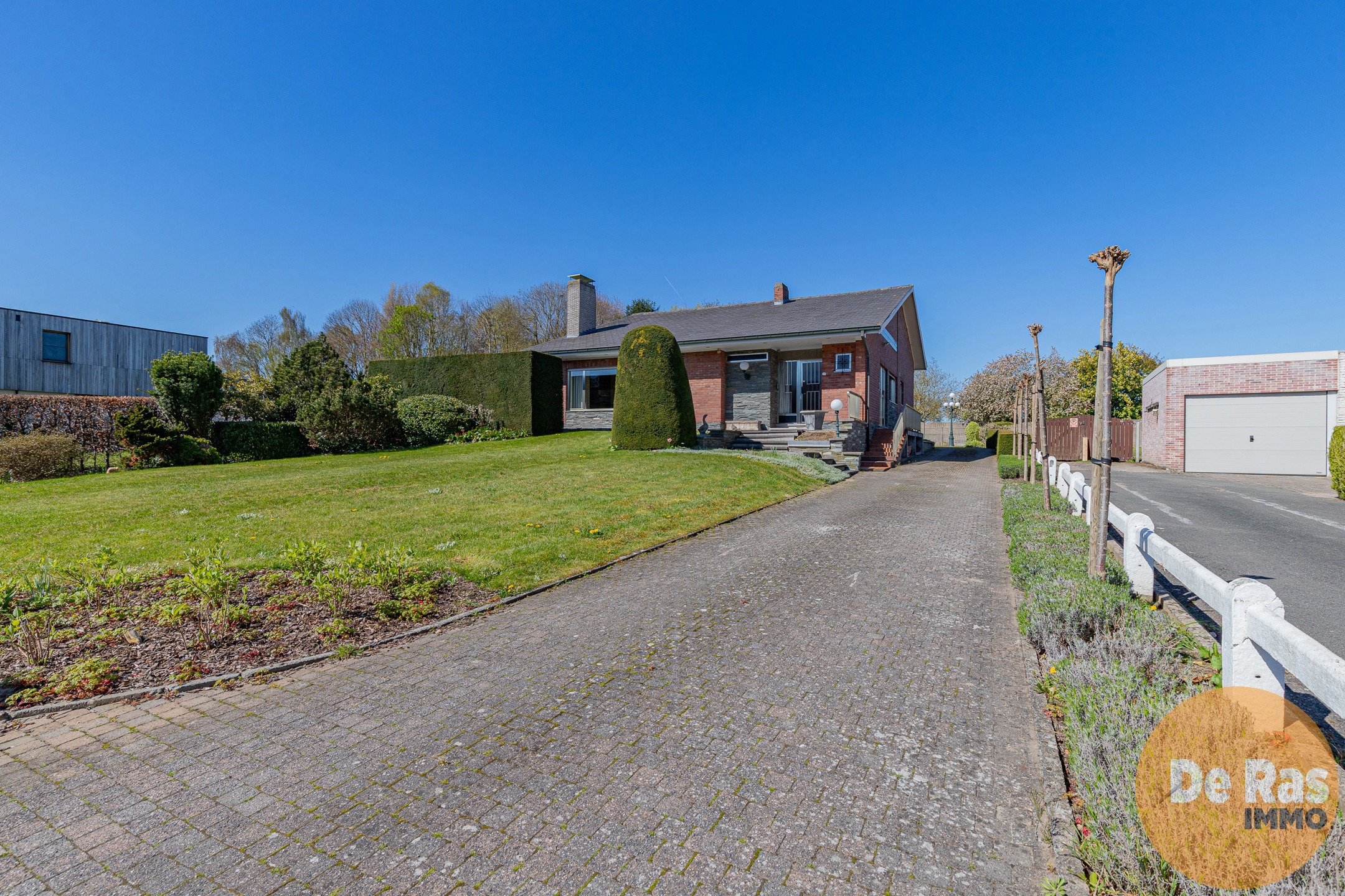 ERPE-MERE - Stevige open bebouwing op een centrale ligging - foto 2