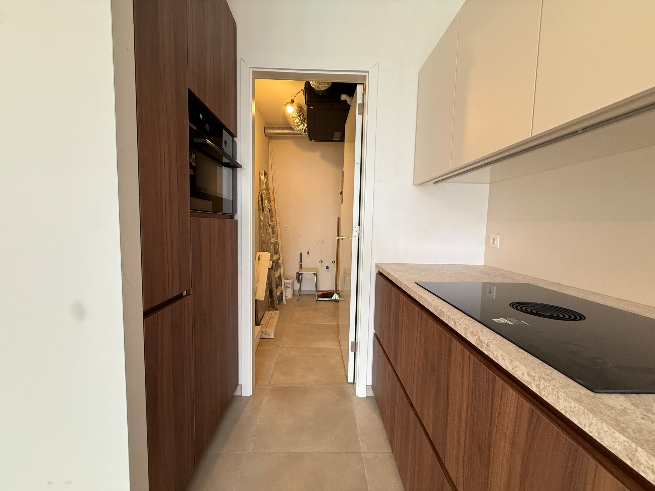Twee-slaapkamerappartement in centrum Tielt! - foto 4
