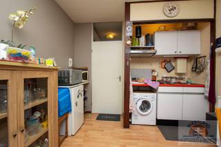 Dit aangename 1-slaapkamerappartement, gelegen aan de zuidkant van het gebouw, geniet van een mooie natuurlijke lichtinval en een warme, zonnige...