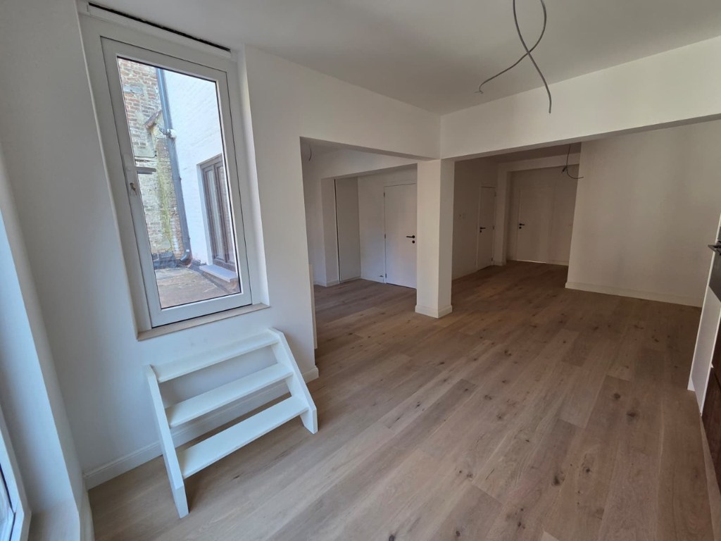 Gerenoveerd appartement in centrum Lier met 2 slaapkamers op 50 meter van de Grote Markt - foto 4