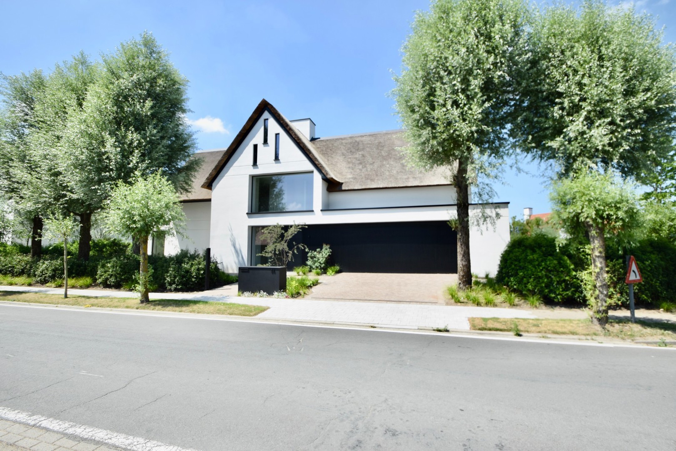 Luxueuze nieuwbouwvilla gelegen aan de rand van het Zoute - foto 2