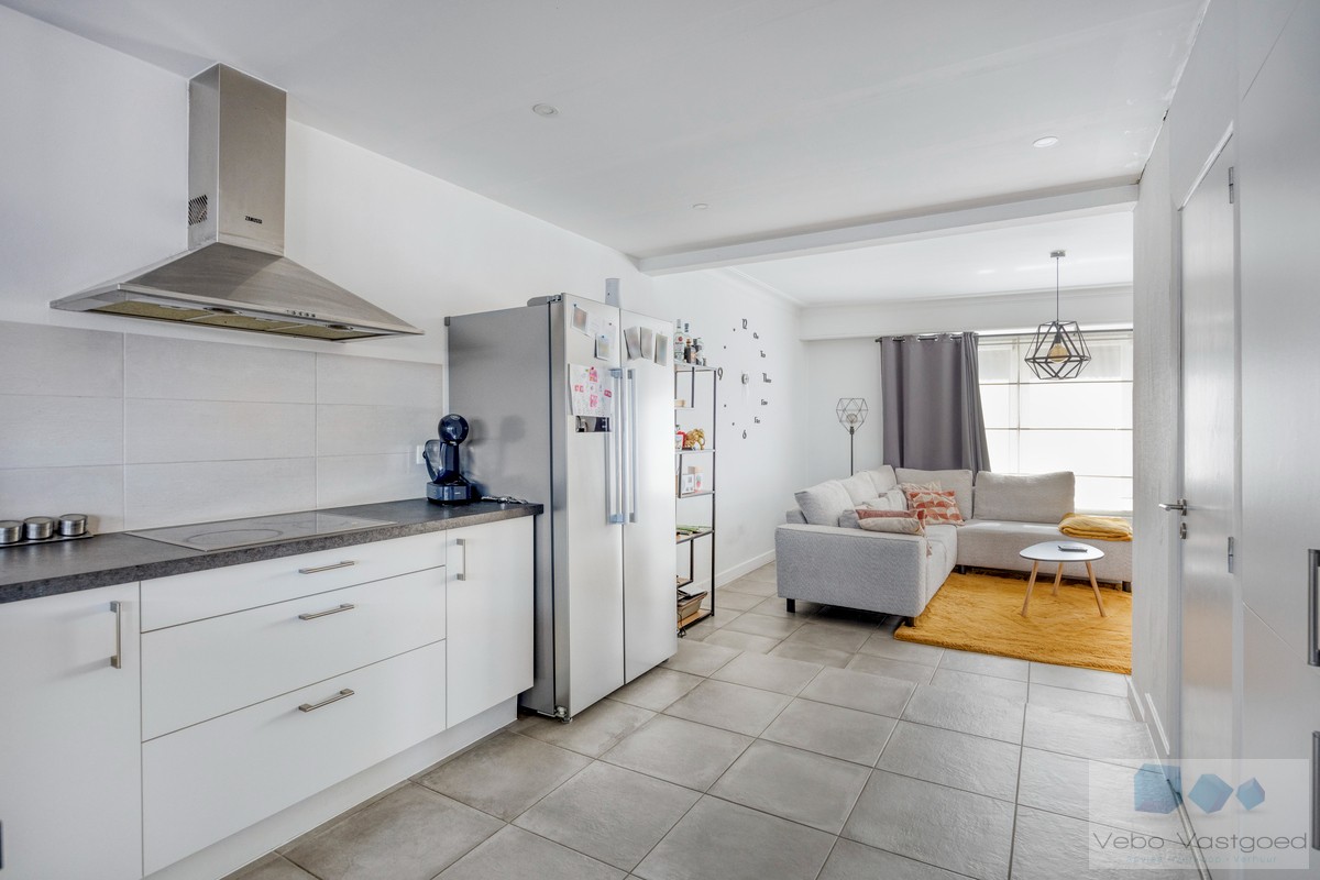 Instapklaar appartement van 90 m² met terras en carport - foto 5