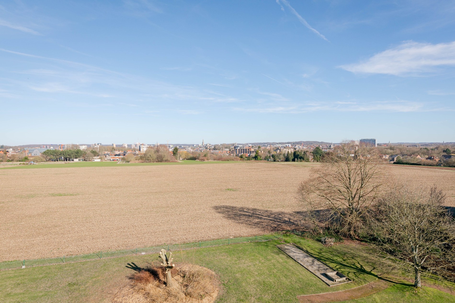 Lichtrijk appartement met panoramisch zicht - foto 2