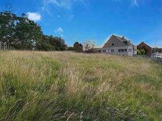 Building Plot for Semi-Detached Homes on a Spacious Lot in GeraardsbergenDiscover these beautiful building plots for two semi-detached homes, located...
