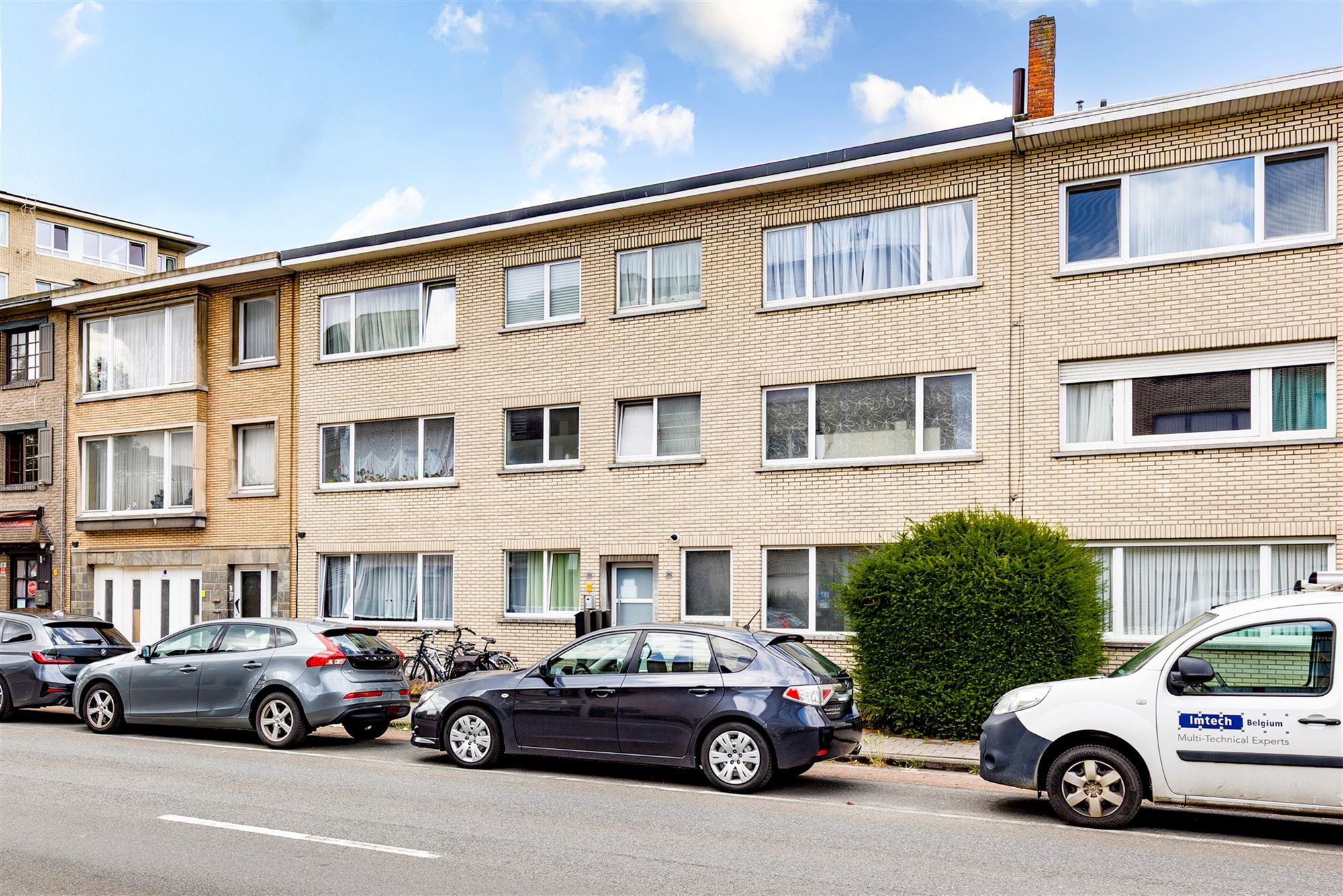 Instapklaar appartement met 2 slaapkamers. - foto 1