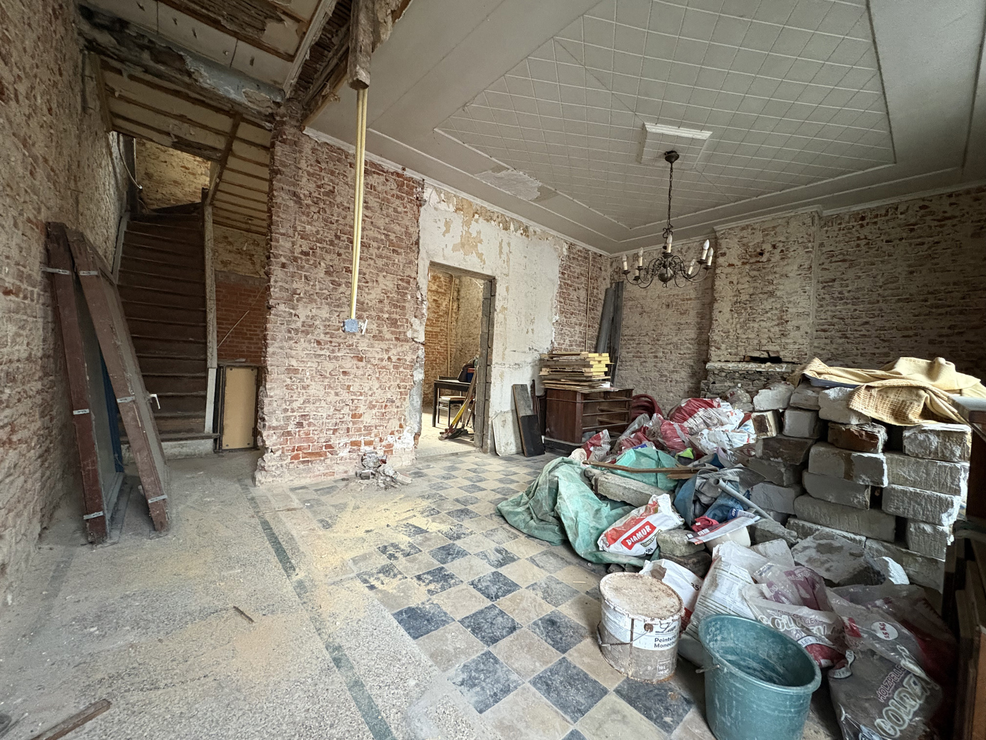 Huis te koop in Soignies met 3 slaapkamers - foto 2