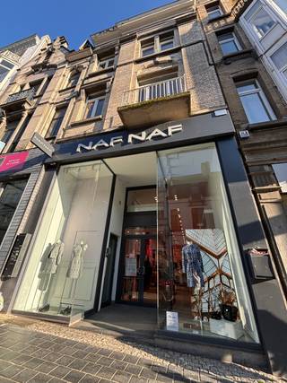 Prestigieuze locatie te huur, ideaal gelegen tussen de Europese wijk en Montgomery: een van de beste winkelstraten van Brussel...