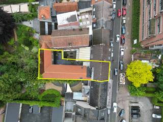 This project comprises two land registry plots. <br /><br />On the first floor we have a ready-to-use flat with an entrance area, bright living area, kitchen, office, bathroom and adjacent bedrooms. There is a possibility to create additional (bed)rooms. There is also a pleasant terrace. <br /><br />The separate entrance gives access to the numerous multi-purpose rooms with more than 280 m² of useful area, already fitted with a new roof. <br /><br />The location and layout of this property with its stylish facade offer many possibilities. Not only as a residence with group practice, liberal profession, catering industry, etc., but also as an investment project for which a design by Architecten Oda is already available. This design includes 4 flats in addition to a commercial space on the street side. Detailed plans are available on request. <br /><br />Additional assets of this investment project are the proximity of the hospital, public transport stops, train and bus station, several schools, art academy, commercial centre, ample parking, ...... All this within a radius of 500m. <br /><br />For the sake of privacy, only a small selection of available photos are included in this advertisement.  Additional photos and information (including design by Oda Architecture, ...) are available on request. Contact Pieter Cardoen on 0475 36 12 52 or via pieter@cornelis-partners.be