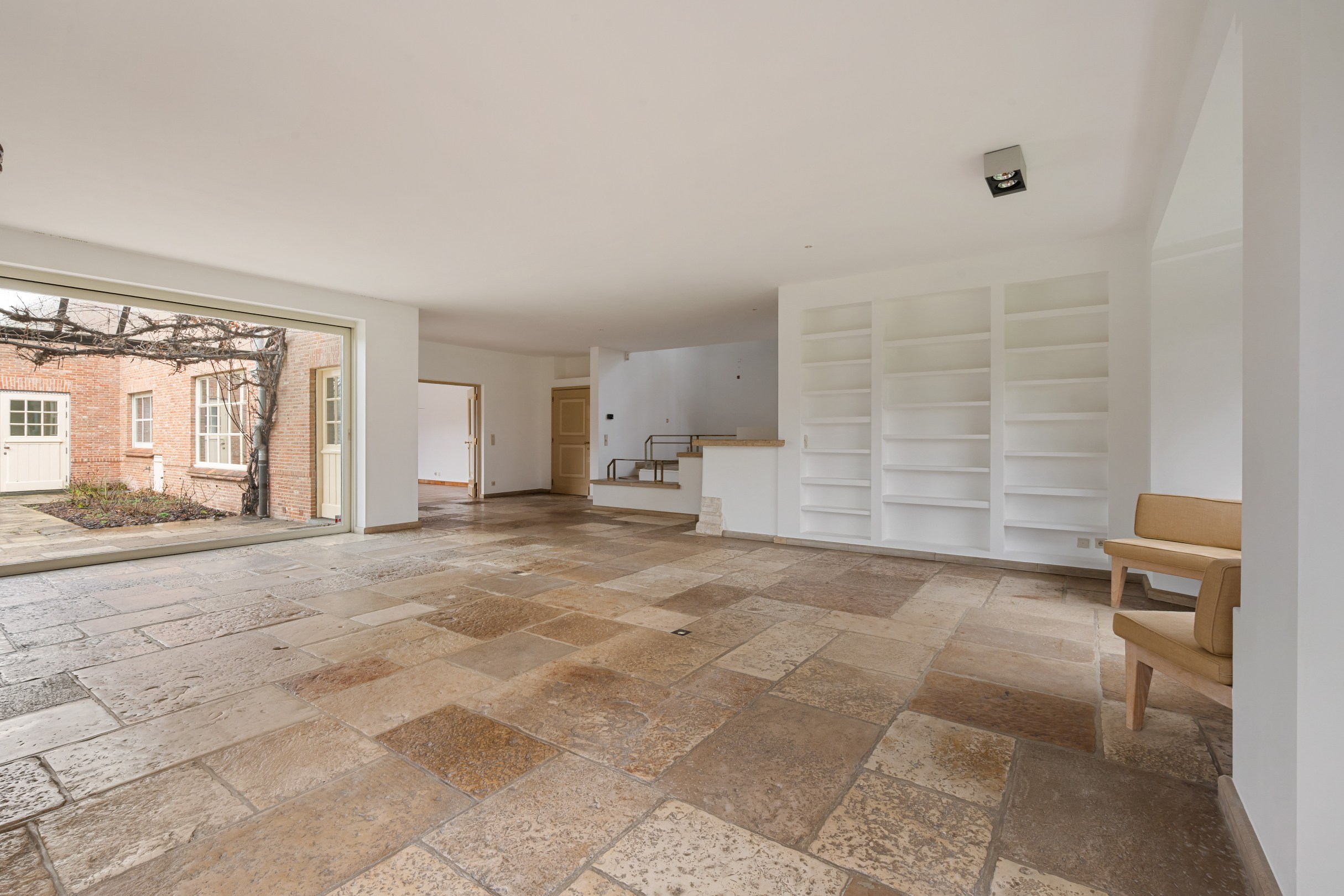 Uitzonderlijke villa op een prachtig domein van ca. 2,9 ha - foto 5