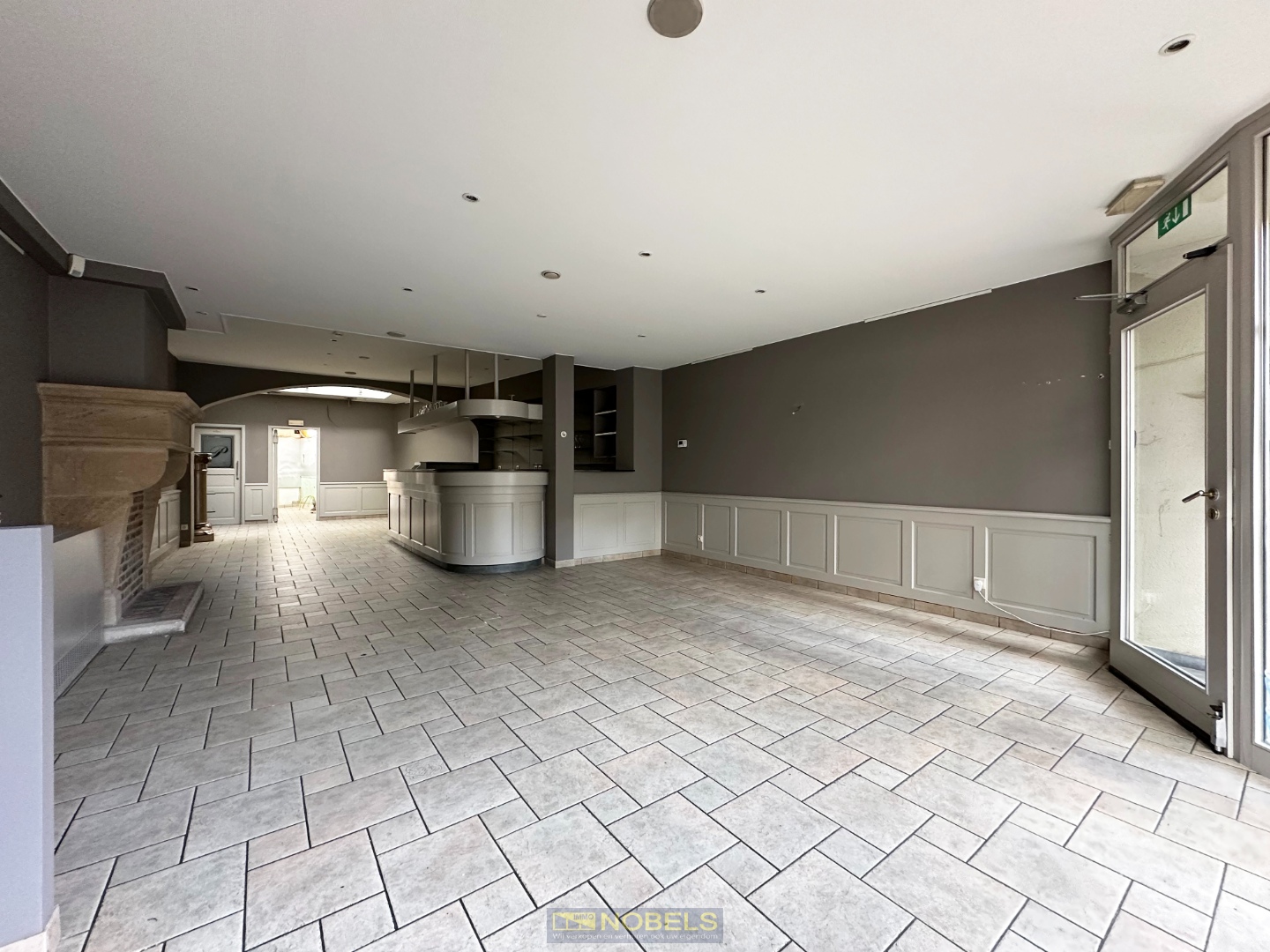 Te koop, commercieel pand met tuin in het stadscentrum van Zottegem - foto 5