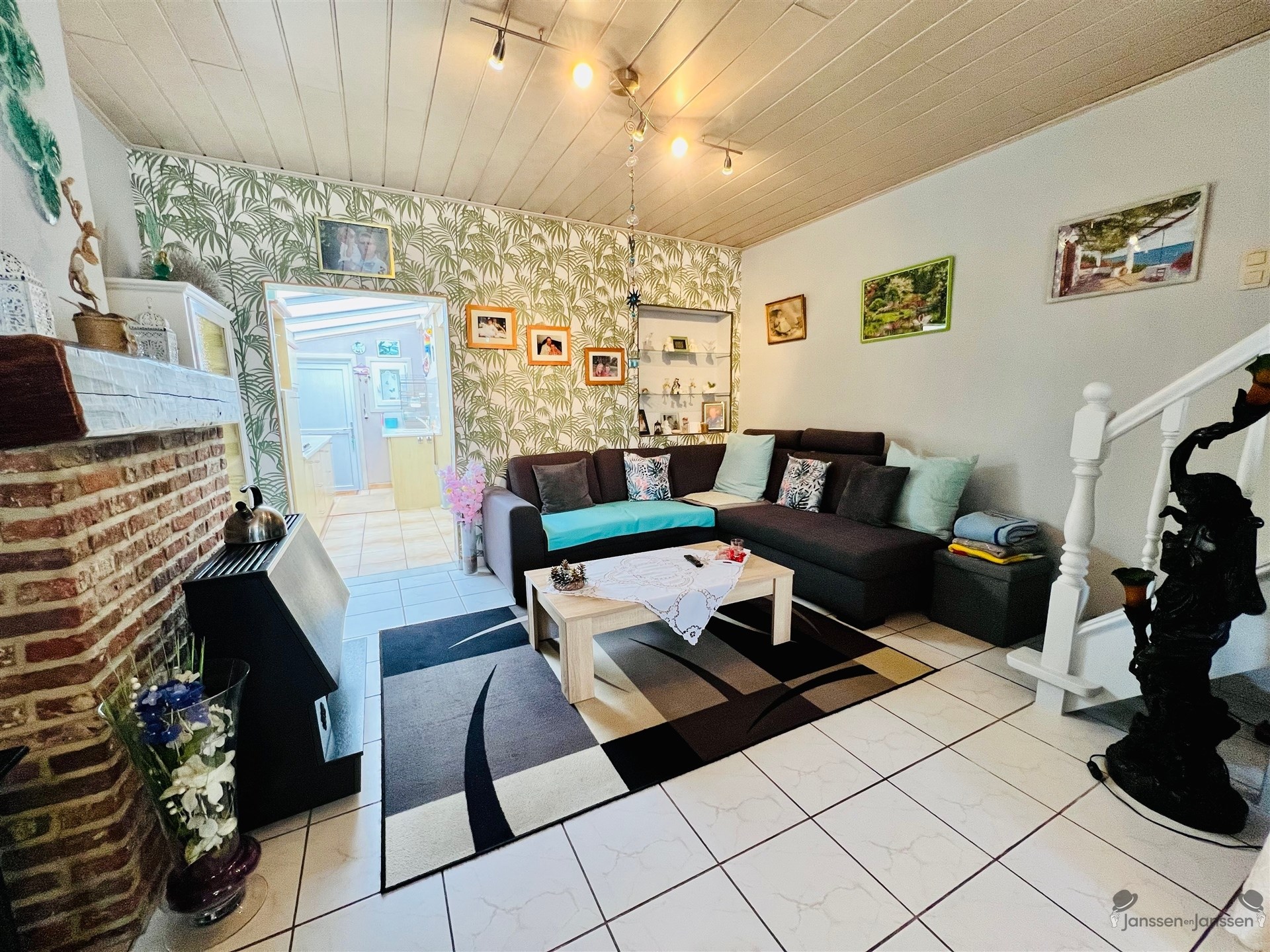 Te renoveren woning met tuin - foto 3