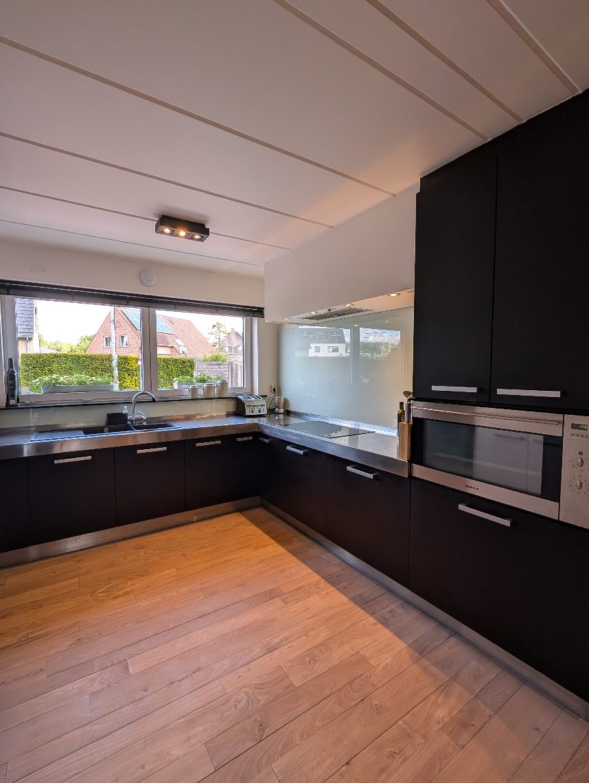 House for sale in Sint-Katelijne-Waver with 4 bedrooms - photo 3