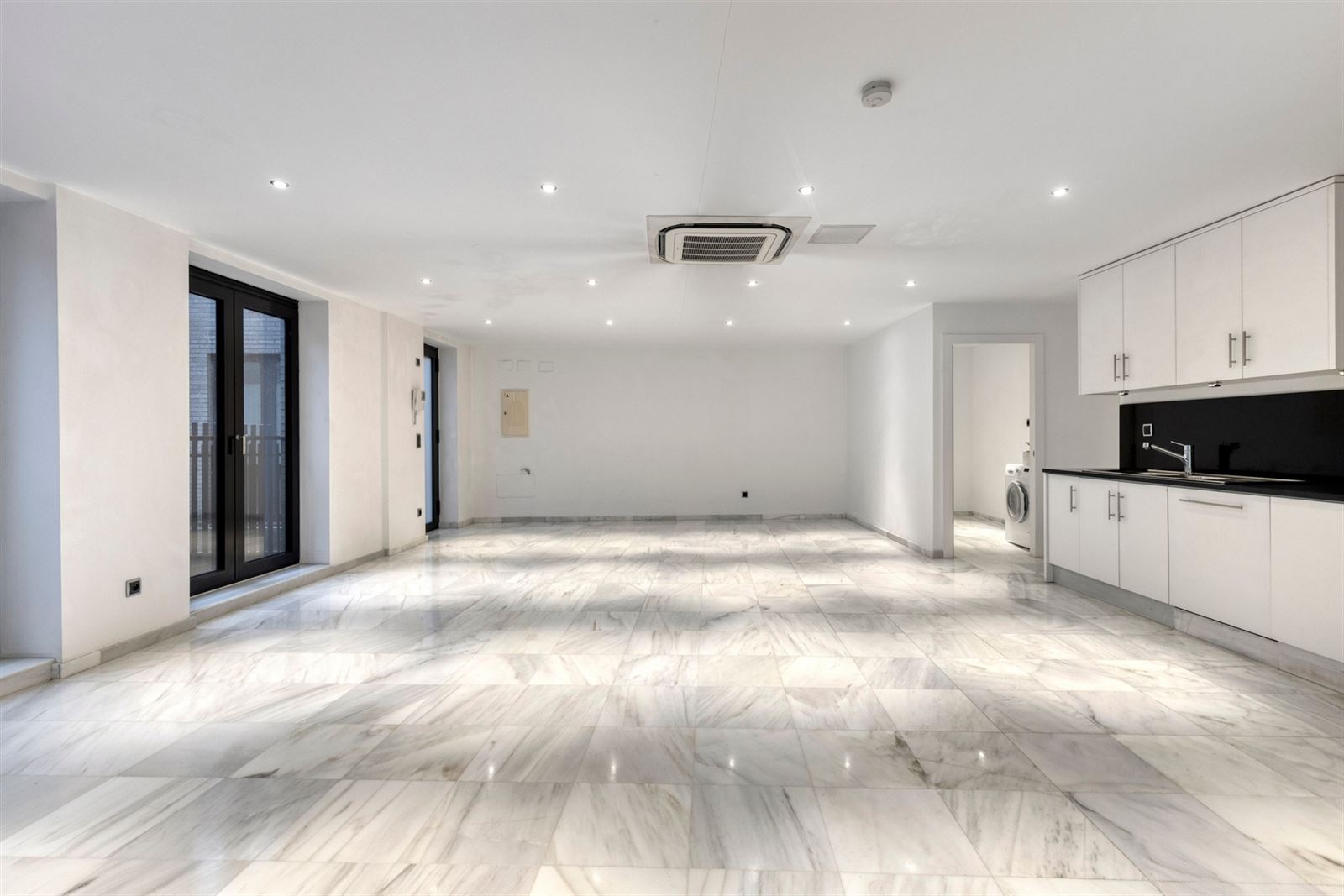 For the shop aholics between us: Meir shopping street - foto 3