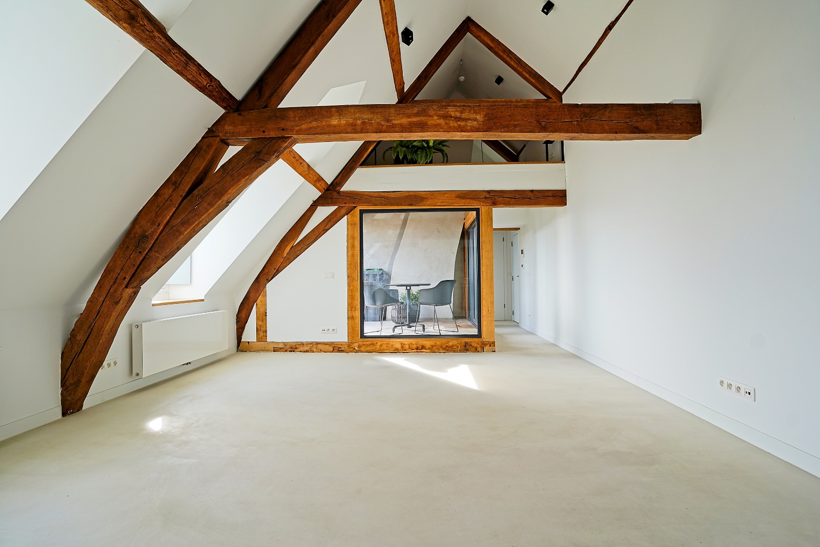 Karaktervol, luxe appartement in gerestaureerd historisch abdijgebouw gelegen in ommuurd park van 2,5 hectare. - photo 5