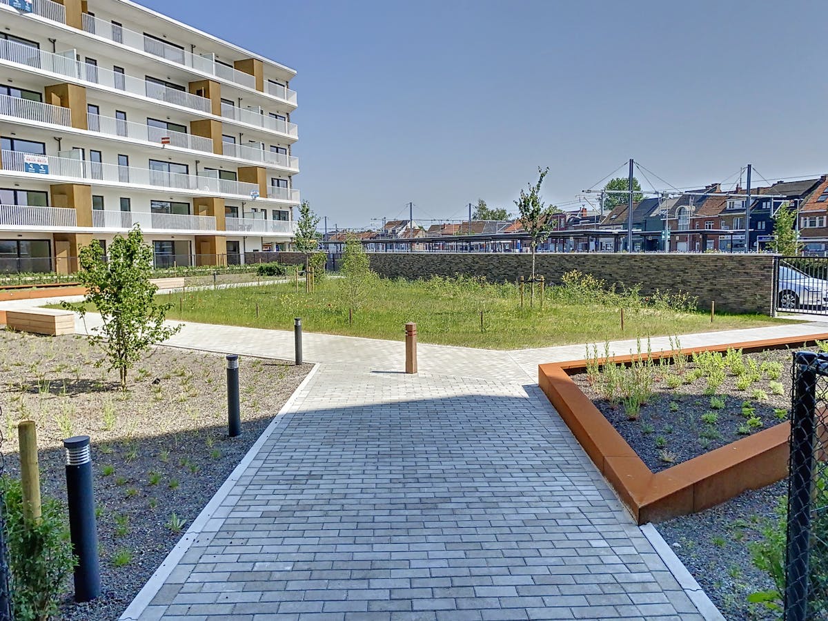 Cozy new-build apartment with 2 bedrooms in the heart of Aalter - photo 1