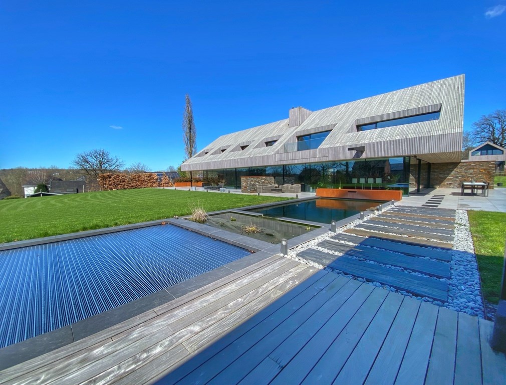 UITERST EXCLUSIEVE VILLA op domein met 4 extra nieuwe WONINGEN! - foto 1