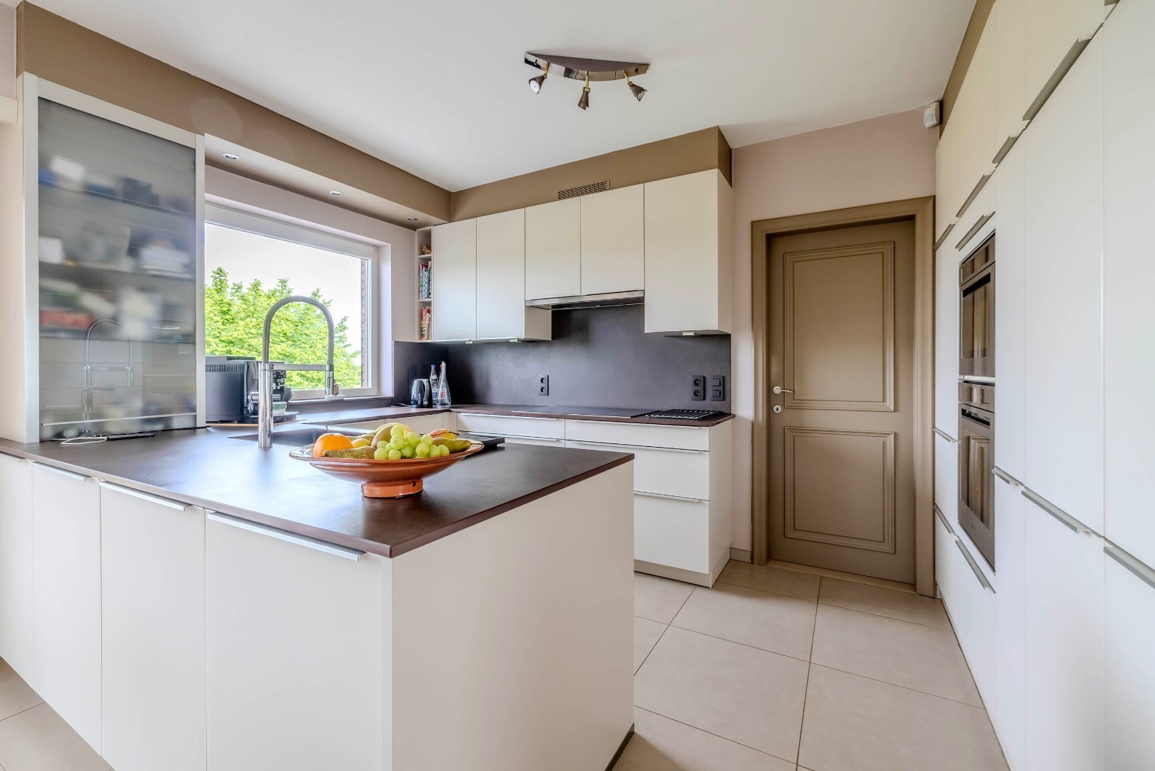 Ruime, landelijk gelegen woning met diverse mogelijkheden - foto 5