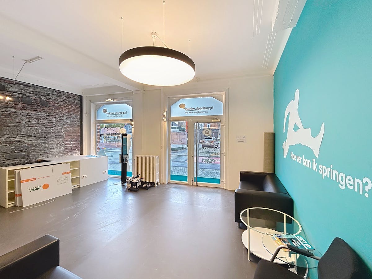 Ideally located commercial property in the center of Vilvoorde - photo 3