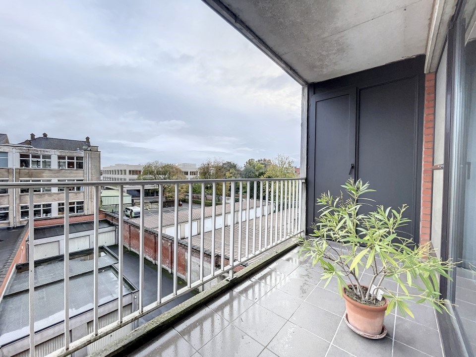 Ruim en energiezuinig appartement in het hart van Roeselare - foto 5