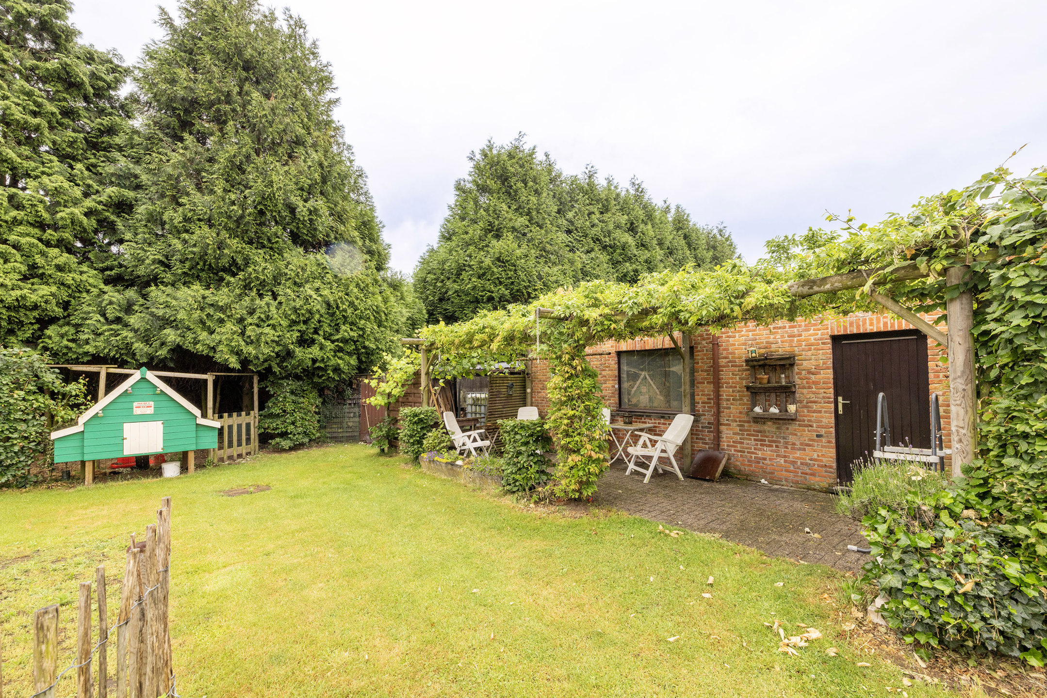 Ruime gelijkvloerse huurwoning met 3 slaapkamers en tuin! - foto 4