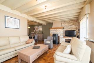 Mooie woning in Pollare, gelegen aan de stadsrand in een rustige, landelijke omgeving met een mooie tuin.Deze woning combineert energiezuinig wonen...