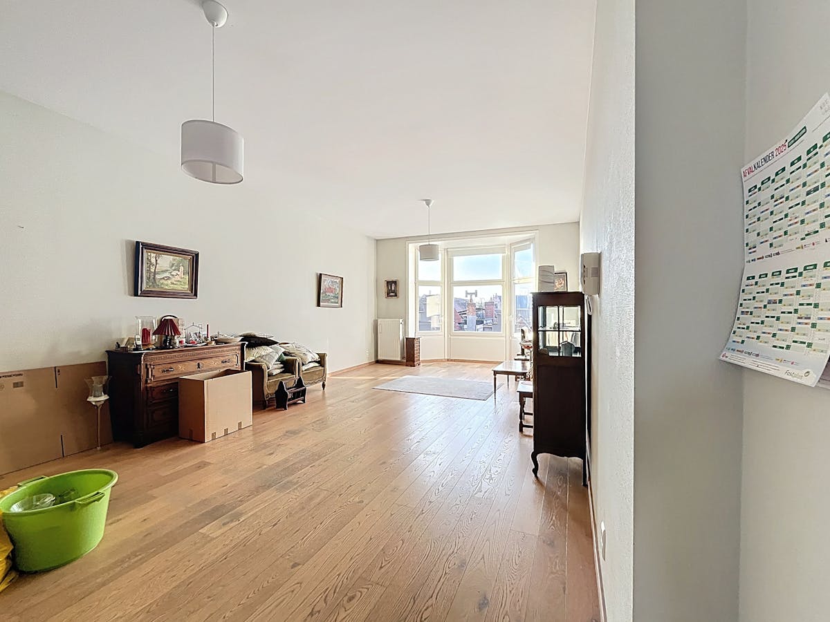 Lichtrijk &amp; ruim appartement te huur in centrum Brugge - foto 5