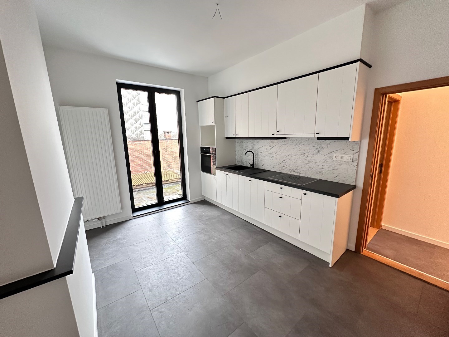 Ruim 2-slaapkamer appartement in het centrum van Tongeren - foto 4