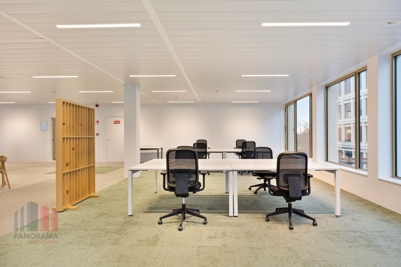 Espace de bureau unique dans un emplacement de premier choix avec visibilité sur le R4 - photo 4