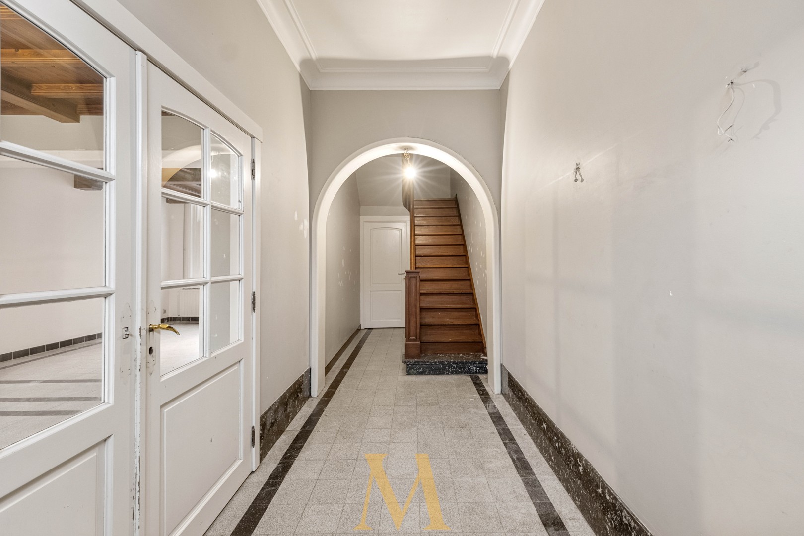 Spacieuse maison de maître individuelle à Kuurne avec un énorme potentiel ! - photo 4