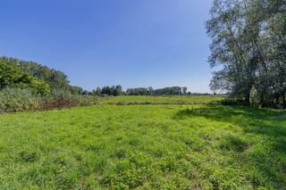 EXCLUSIEVE BOUWGROND TE KOOP OP DE SINT-ONOLFSDIJK TE APPELS BIJ DENDERMONDEOntdek deze uitzonderlijke kans om uw droomwoning te realiseren op een...