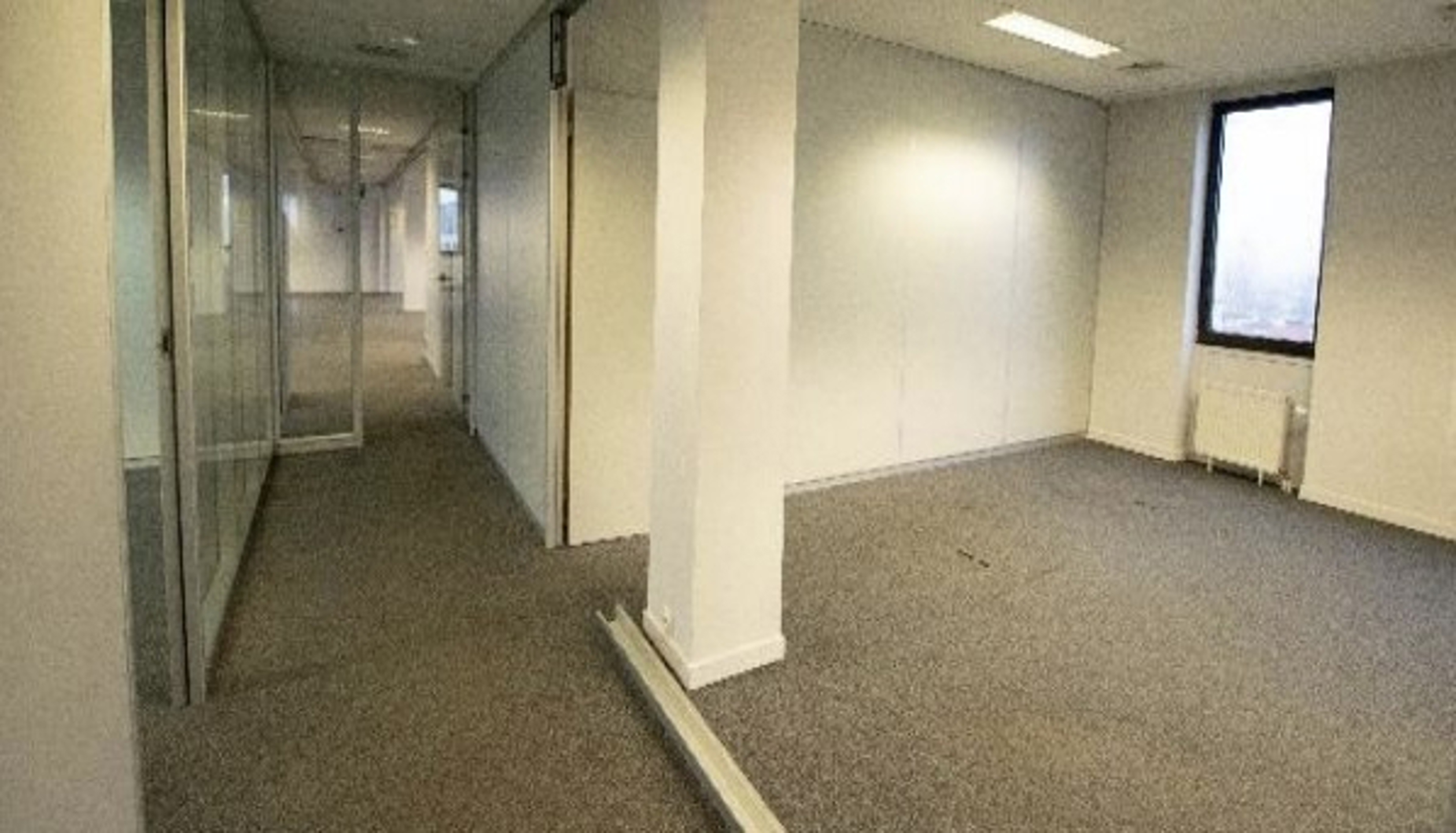 Commercial for rent in Anderlecht - photo 4