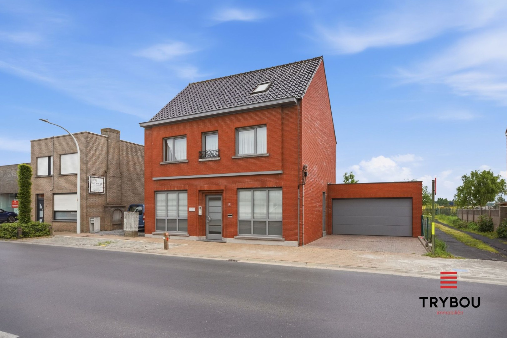 Alleenstaande woning met handelsruimte! - foto 2