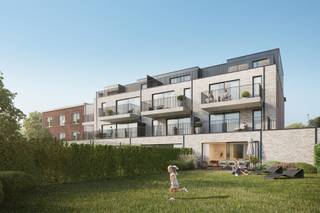 <p><strong>Project Schuttershof | Goed wonen in een groene omgeving<br /><br /></strong>Schuttershof is een woonproject van 14 energiezuinige appartementen en 4 woningen.<br />De omgeving in en rond Ekeren is een stedelijke omgeving waar groen overal aanwezig is.<br /><br />Schuttershof zal voor elke bewoner zorgen voor een optimaal wooncomfort én voor heerlijke buitenruimtes. <br />Of het nu een ruime tuin of een terras is, elke dag genieten!<br /><br /><strong>Een optimaal wooncomfort, voorzien op de toekomst.<br /><br /></strong>Het project is verdeeld in 2 aparte gedeeltes die met elkaar verbonden zijn door privatieve tuinen en een ondergrondse garage.<br />Het gedeelte dat we vinden aan de Kapelsesteenweg behuisd een 14 appartementen met een mix van 1 tot 2 slaapkamers.<br />Het gedeelte aan de Alfons de Schutterstraat behuisd 4 woningen met 3 slaapkamers en een zolderruimte, eventueel in te richten als een 4e slaapkamer.<br /><br />Alle appartementen en woningen voldoen aan de strengste normen kwestie isolatie.<br /><br /><strong>Ontwikkelaar - ANTVEST<br /><br /></strong>Antvest is een <strong>loyale</strong> partner die de leefruimte creëert die u nodig heeft. Door een <strong>no-nonsense aanpak en transparante manier</strong> van werken weet u altijd waar u staat. Daarboven optimaliseert Antvest door zijn <strong>dynamische aanpak</strong> elke kans voor alle partijen.<br /><br />Prijzen zijn exclusief registratierechten en BTW. <br />Mogelijkheid tot aankoop onder gunsttarief 6% BTW voor de appartementen.<br /><br />Contacteer LISTED voor meer informatie: +32 3 283 51 51.</p>