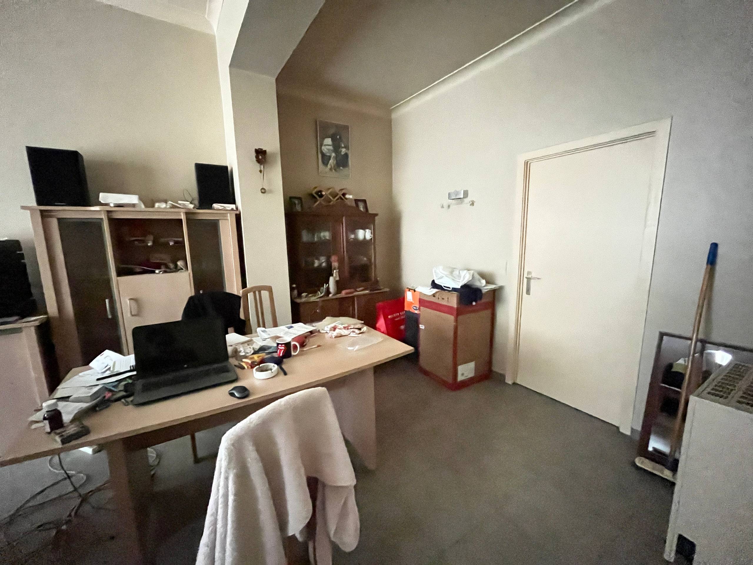 project met  2 appart.   (3 mogelijk)  en  3 garages - foto 4