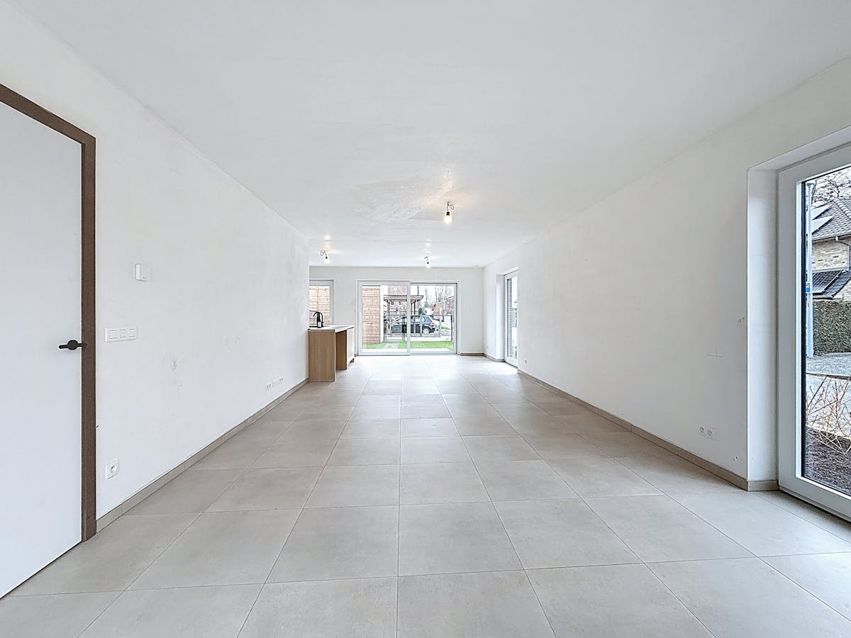 Nieuwbouwwoning te huur in doodlopende straat in Deerlijk! - foto 2