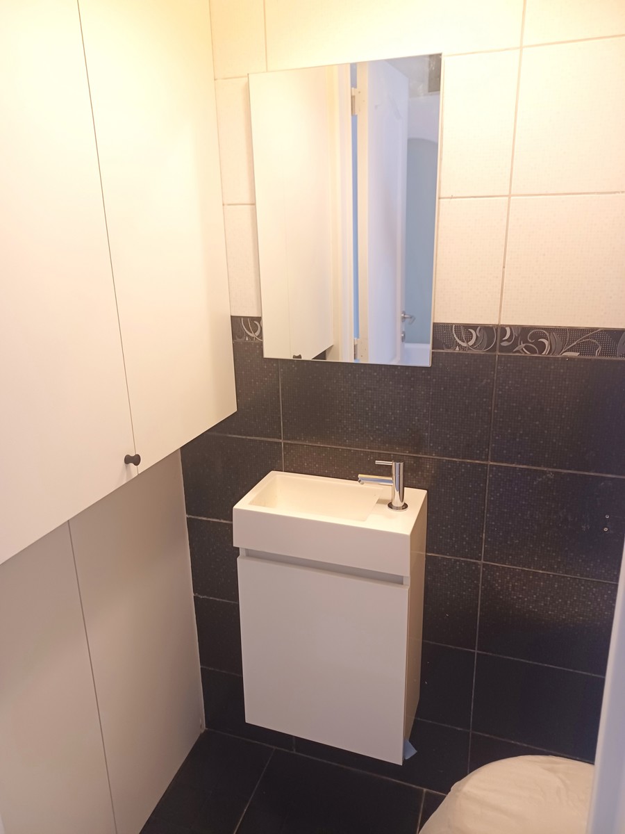 Vernieuwde woning met 3 slpkrs centrum Aalst - foto 5