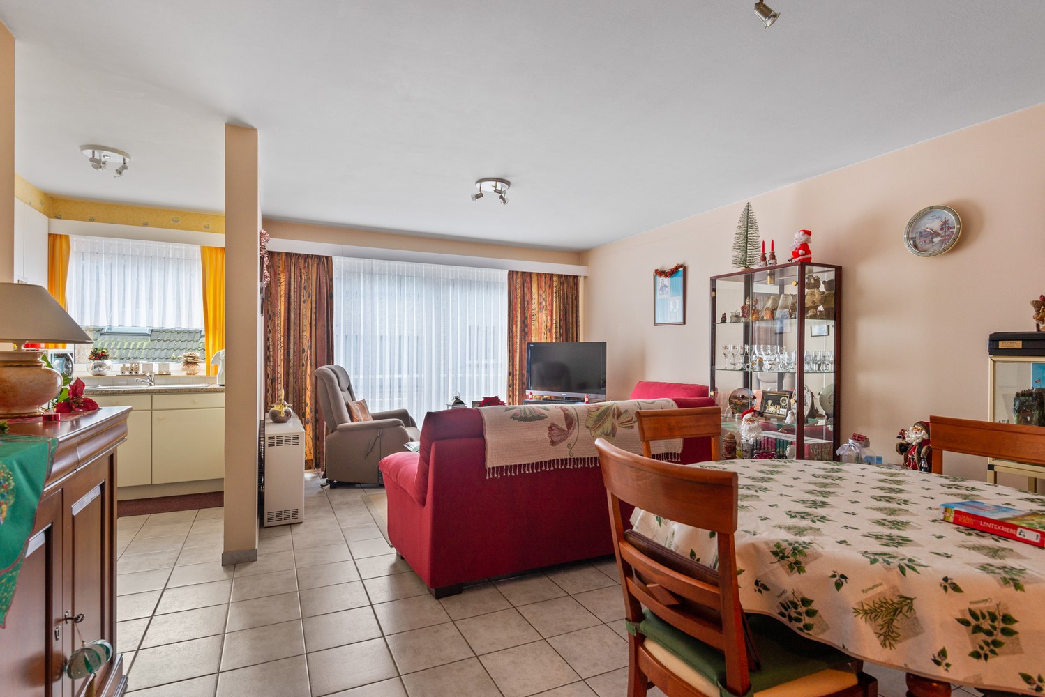 Appartement met 2 slaapkamers en terras in Wommelgem! - foto 2