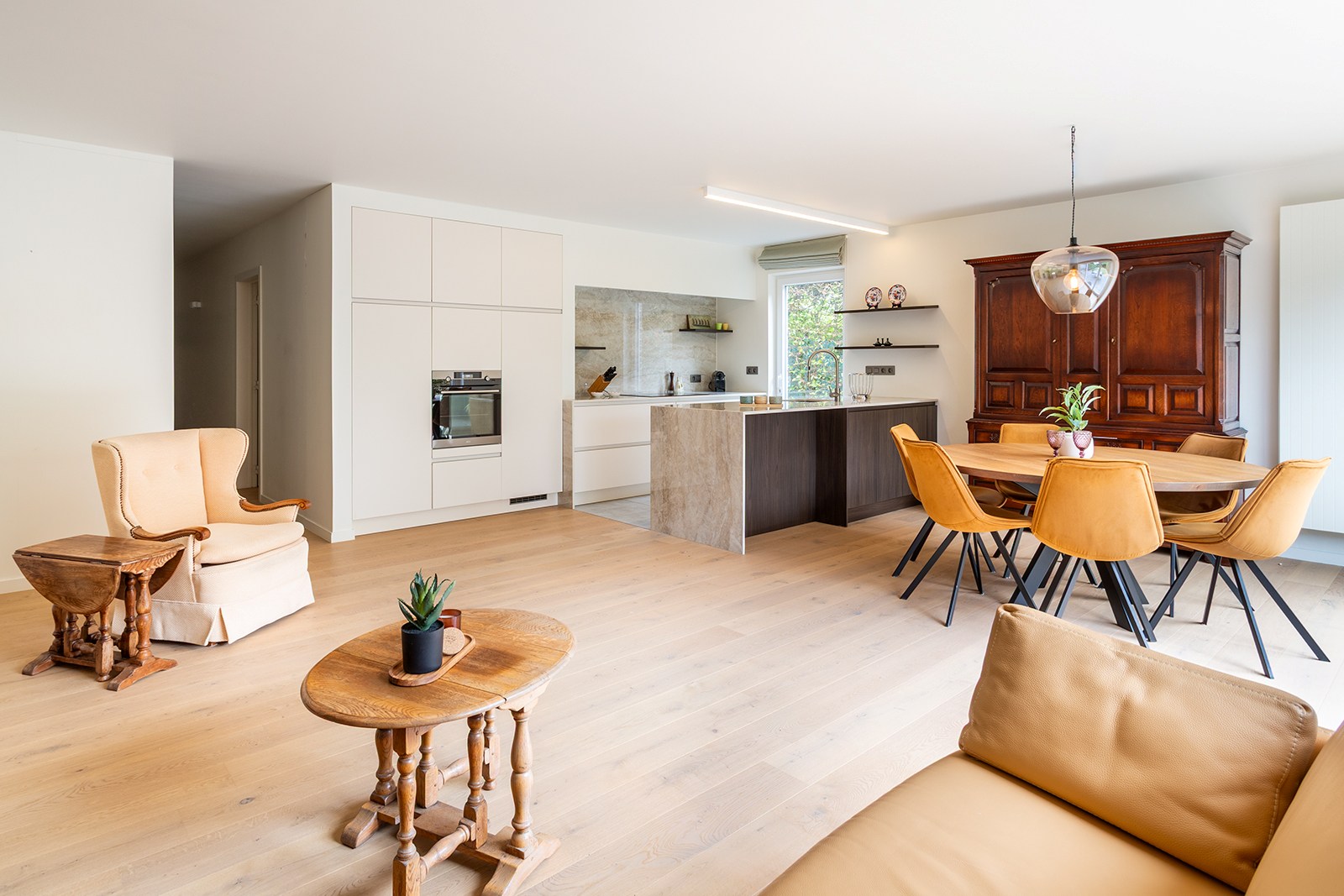 Appartement à vendre à S Gravenwezel avec 3 chambres - photo 4