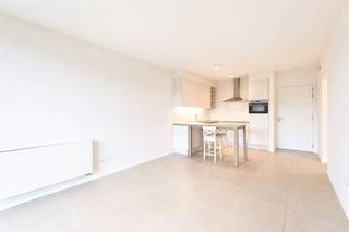 <p><span>Newly built apartment with terrace and communal garden near Zurenborg.</span></p><p><span> </span></p><p><span>Ideal for singles or couples who want to live quietly with everything within easy reach. </span></p><p><span> </span></p><p><span>Layout: </span></p><p><span>- </span></p>