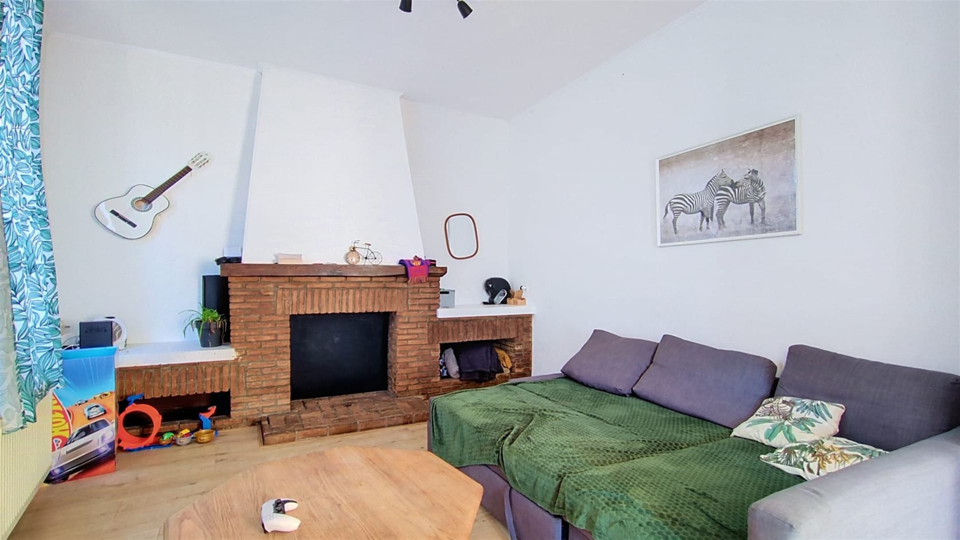 Huis te huur in Charleroi met 2 slaapkamers - foto 4