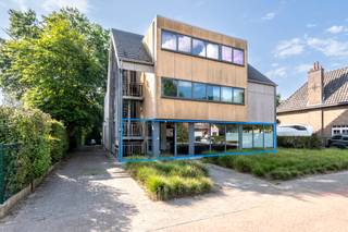 Commercial for rent in Ranst